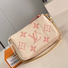 LV Clutch Bags